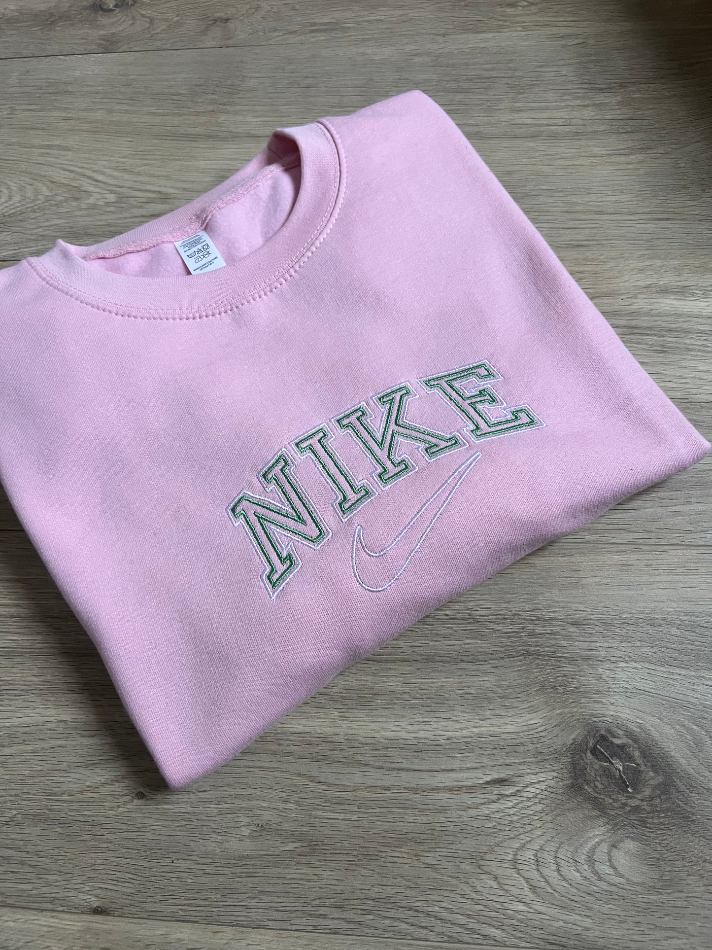 Vintage style ‘Nike’ embroidered sweatshirt
